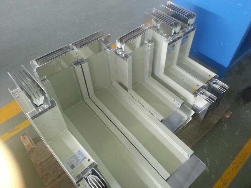 密集型母线槽插接母线槽密集型母线槽厂行业领先价格实惠雄天电气